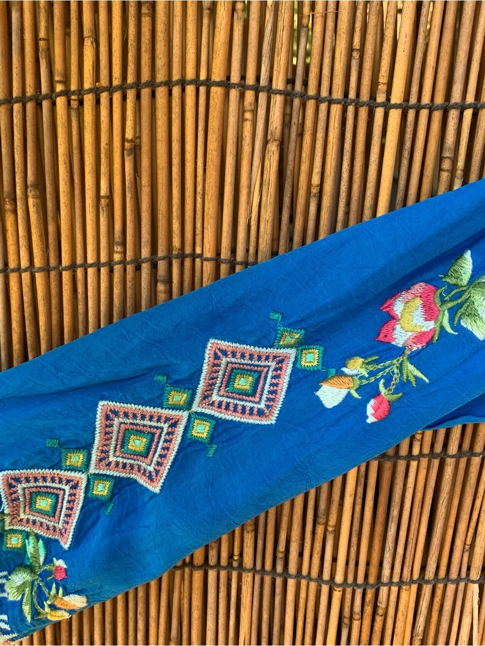 Johnny Was Blue  Embroidered Tunic Top/Blouse size PS - Picture 3 of 7